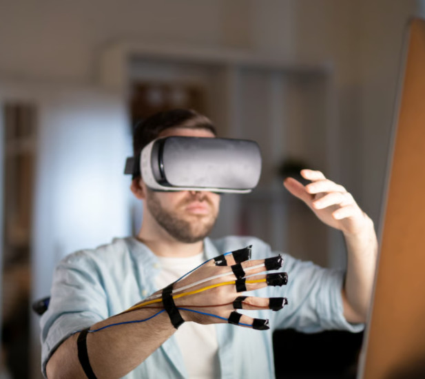 Équipements Haptiques VR : Quand la Réalité Virtuelle Devient Tangible